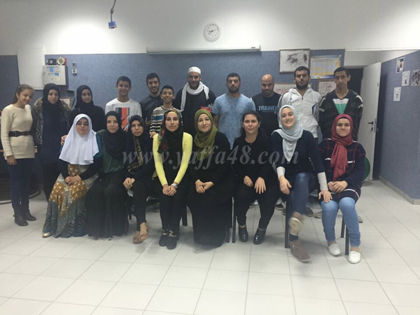 الشيخ فارس حمدان من يافا يلقي محاضرة في في مركز الصم الثقافي بكفر قاسم 